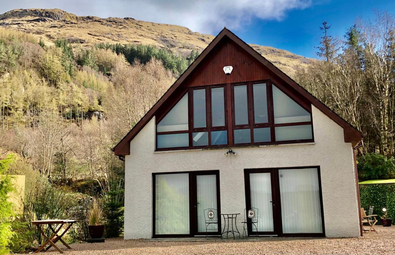 Hunters Lodge Apartments Ballachulish Bagian luar foto