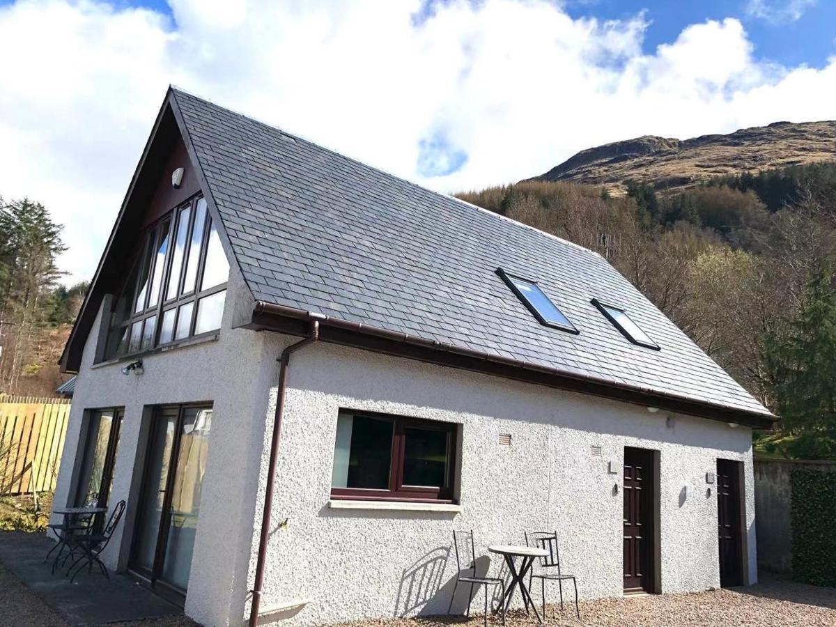 Hunters Lodge Apartments Ballachulish Bagian luar foto